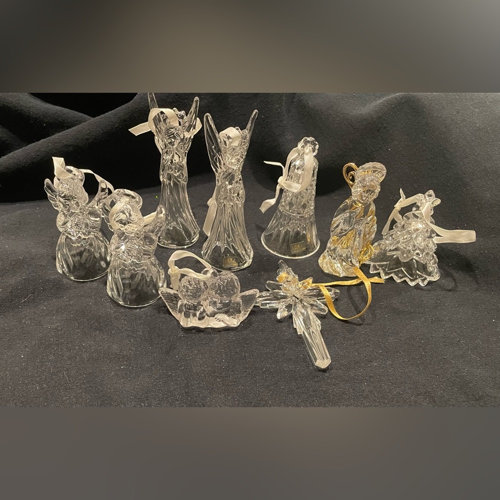 9 Piece Ornament Set